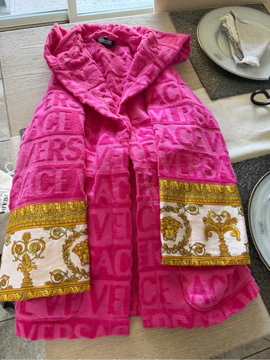 Versace Other - I ♡ Baroque Short Bathrobe